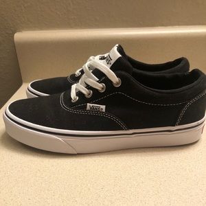 Women’s vans NWOT